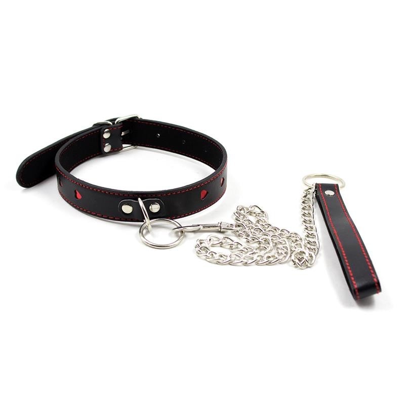 Collier avec chaine en metal noir/rouge