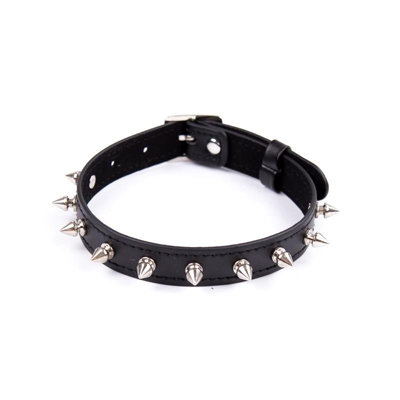 Collier avec broches reglable 43 cm Noir