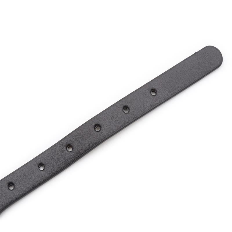 Collier avec anneau et clochette noir