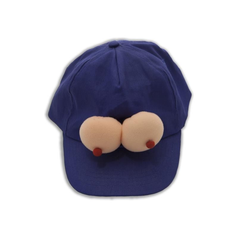 Bonnet bleu avec des seins