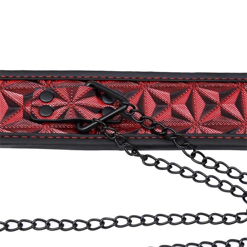 Collier avec pinces pour mamelons Diamond corp végan