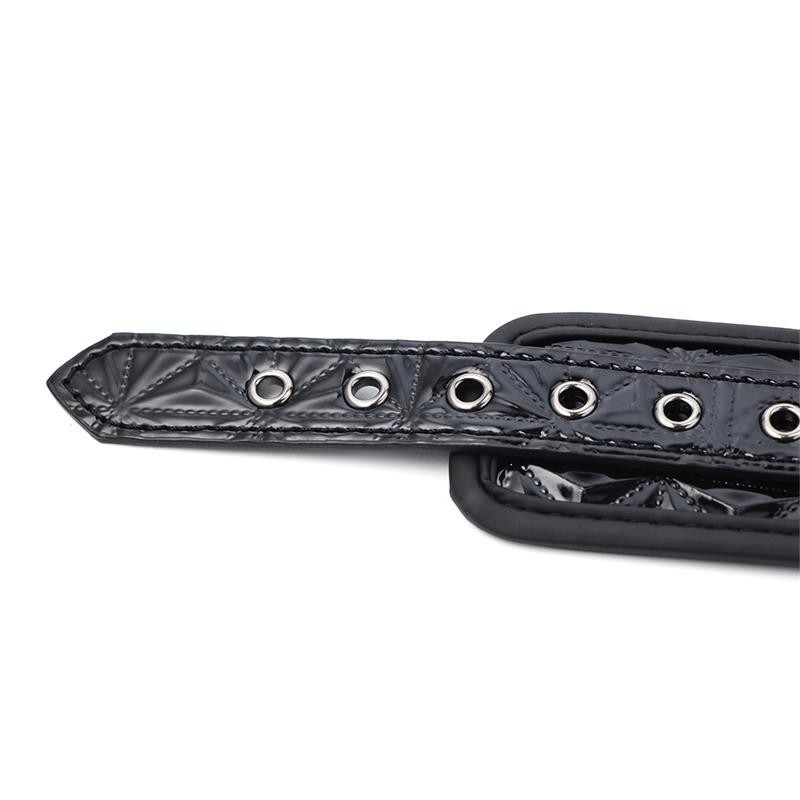 menottes pour poupé reglable Sapphire cuir végan