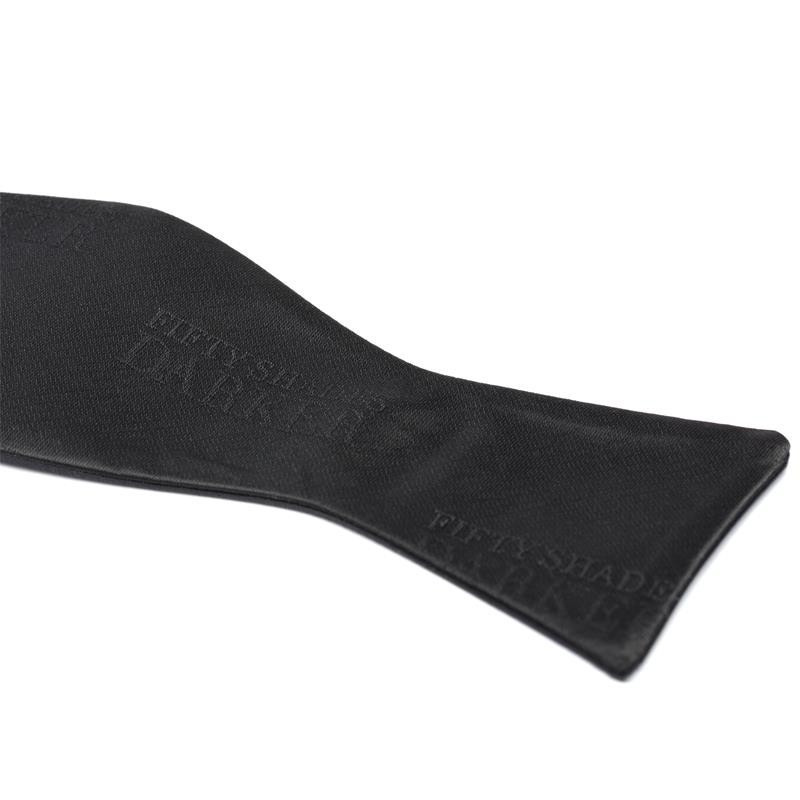 Ses règles Pajarita Bondage