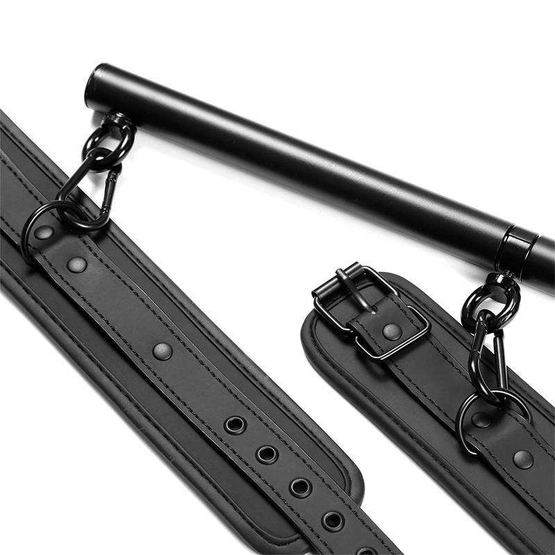 Barre Séparatrice Rigide amovible et 4 menottes amovibles néoprène et cuir végan