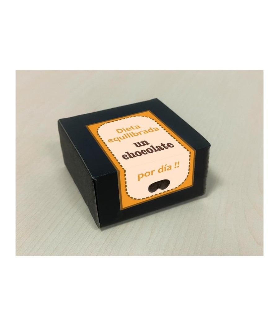 boite de 8 bonbons Chocolat pur forme seins