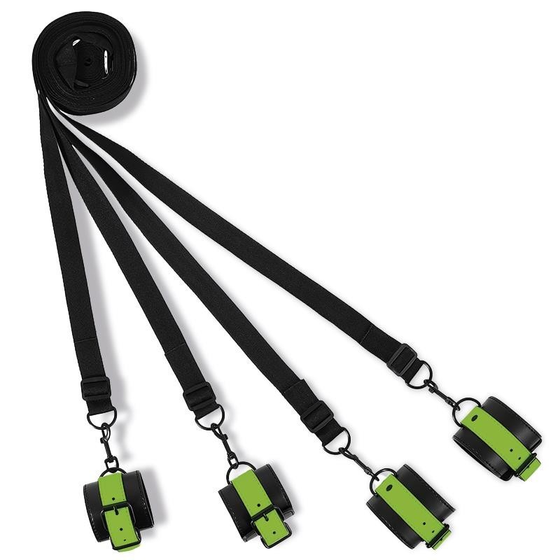 ensemble attaches de lit avec menottes que Brillan en la Oscuridad