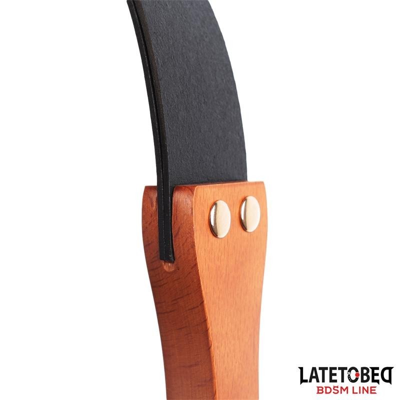 tapette Flexible avec manche de bois 51 cm