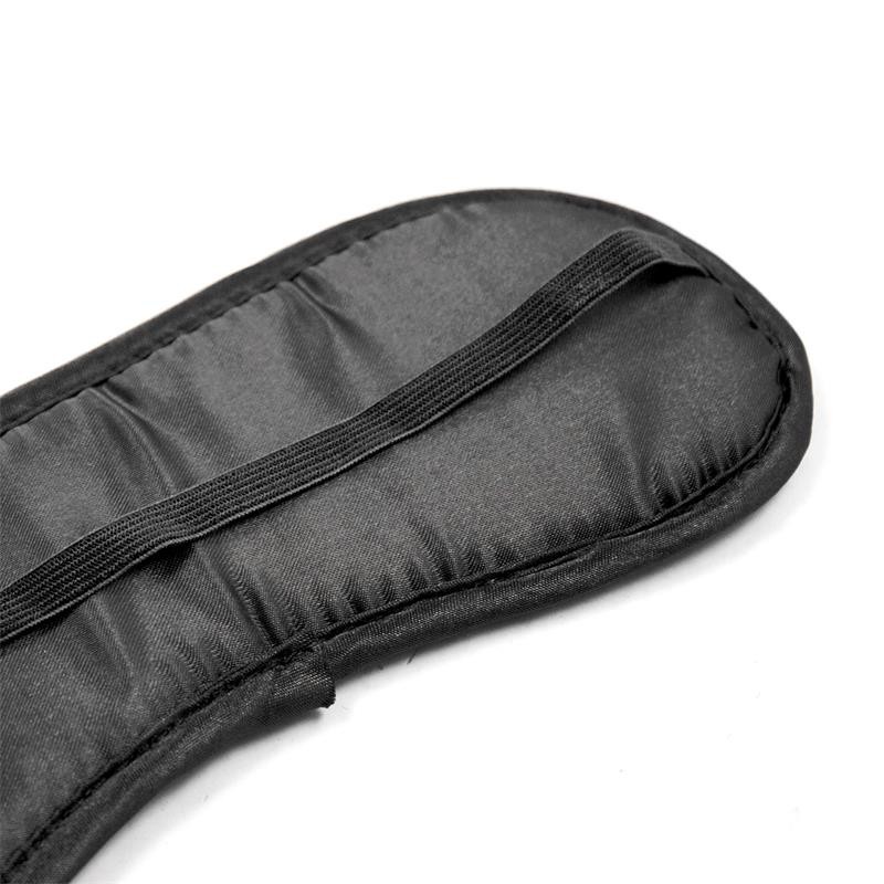 masque en satin - Soyez méchant