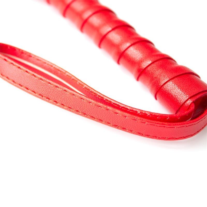 fouet rouge 45 cm