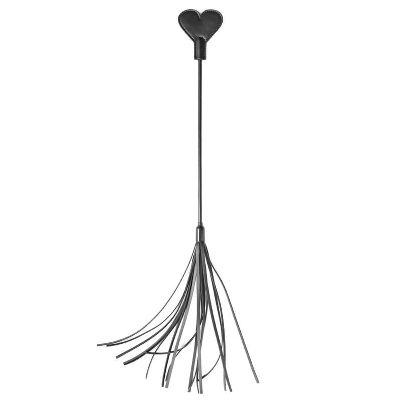 tapette en forme de coeur avec fouet 60 cm
