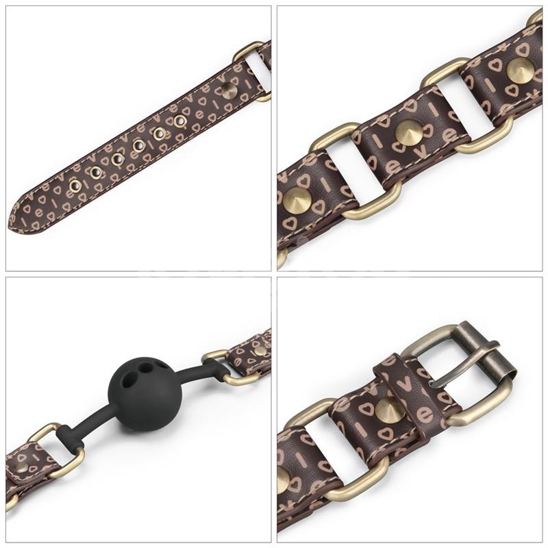 Rebellion Reign baillon de boule en silicone perforée