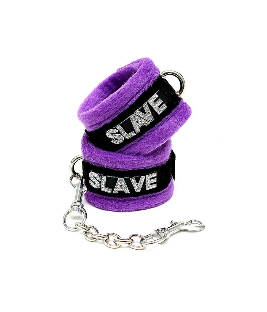 Bondage play menottes et masque couleur pourpre