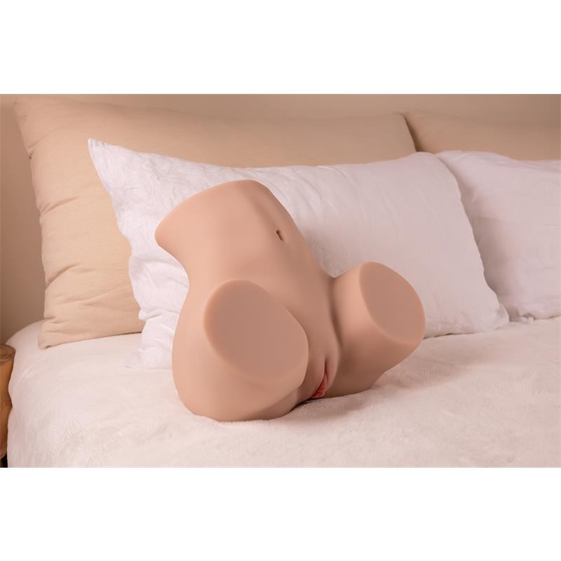 Danae Masturbateur avec poussée