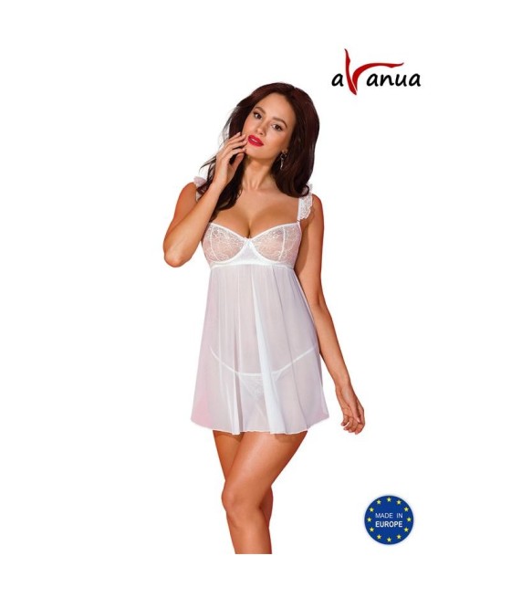 Milagros nuisette et Tanga blanc