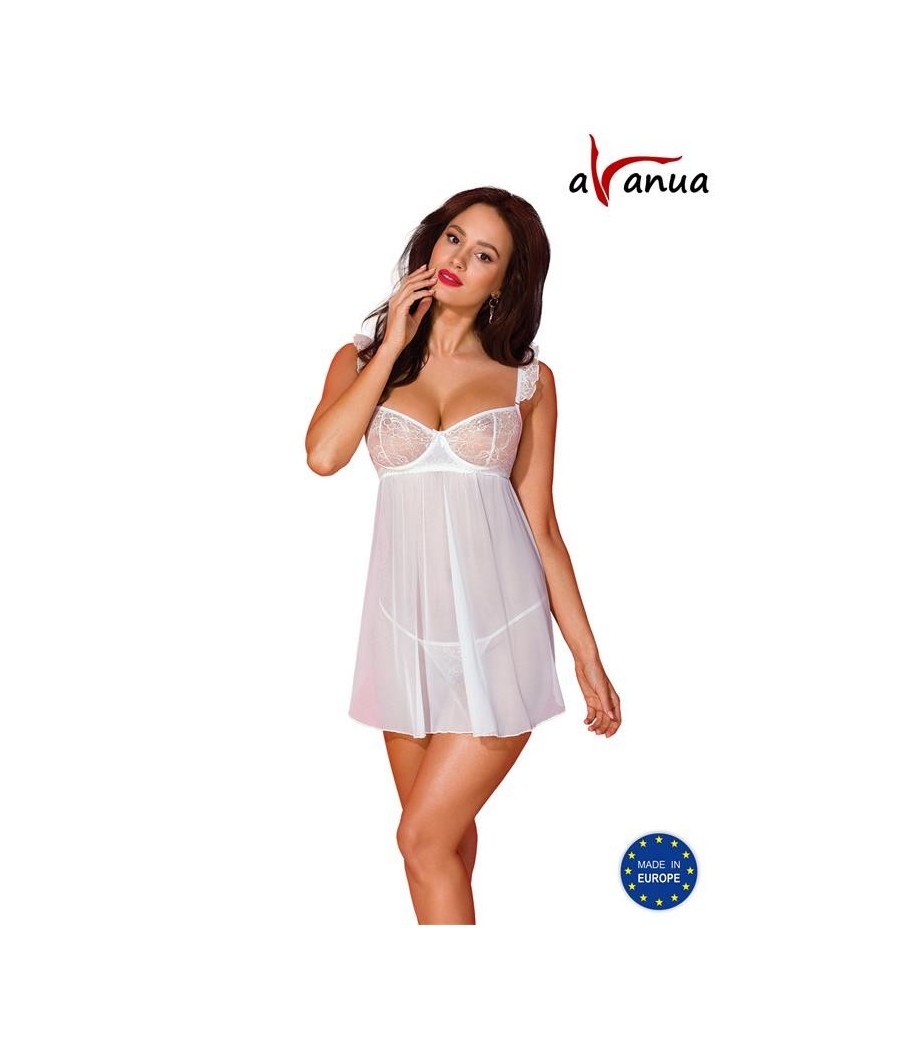 Milagros nuisette et Tanga blanc