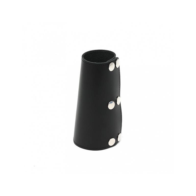 Chaussure en cuir réglable