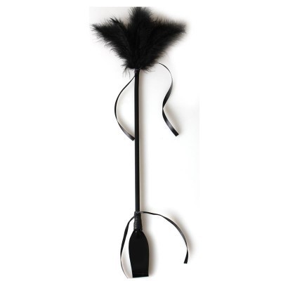 Accessoires BDSM, Fouets, Éducation sexuelle, Objet fétiche, Jeu de rôle, Plaisir, Domination, Soumission, Cuir, Jeu érotique, Pratique sexuelle, Accessoires SM, Contrôle, Dressage, Jouets sexuels